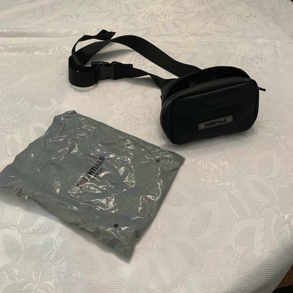 Fear of god Crossbody Bag. NEW